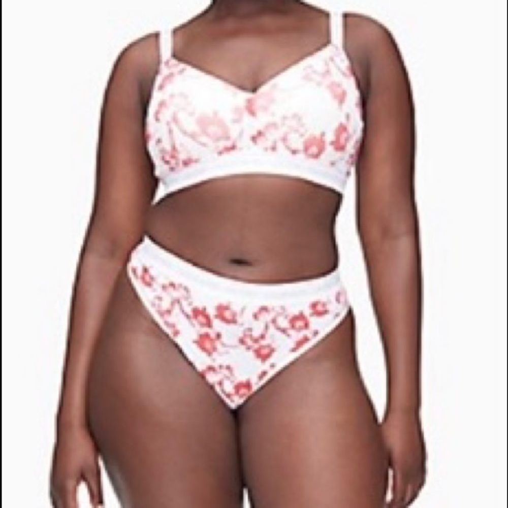 Calvin Klein bra & panty set. NWT